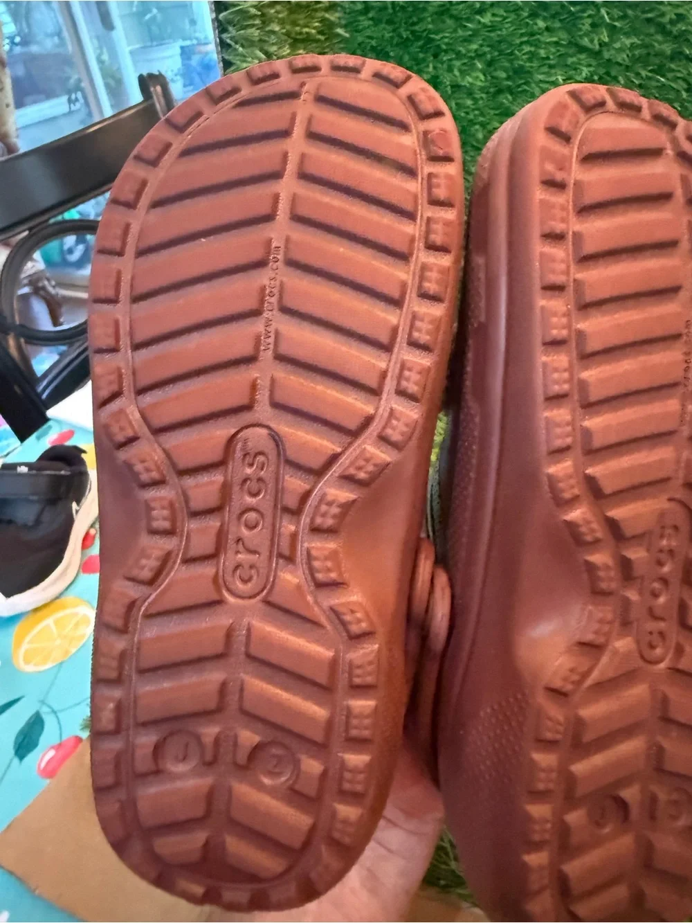 CROCS soft brown