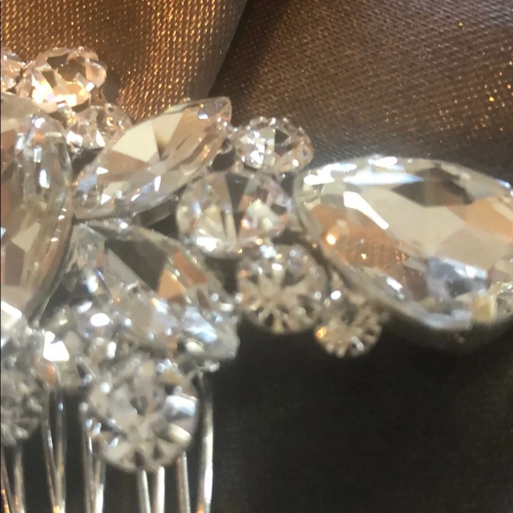 bridal silver hair