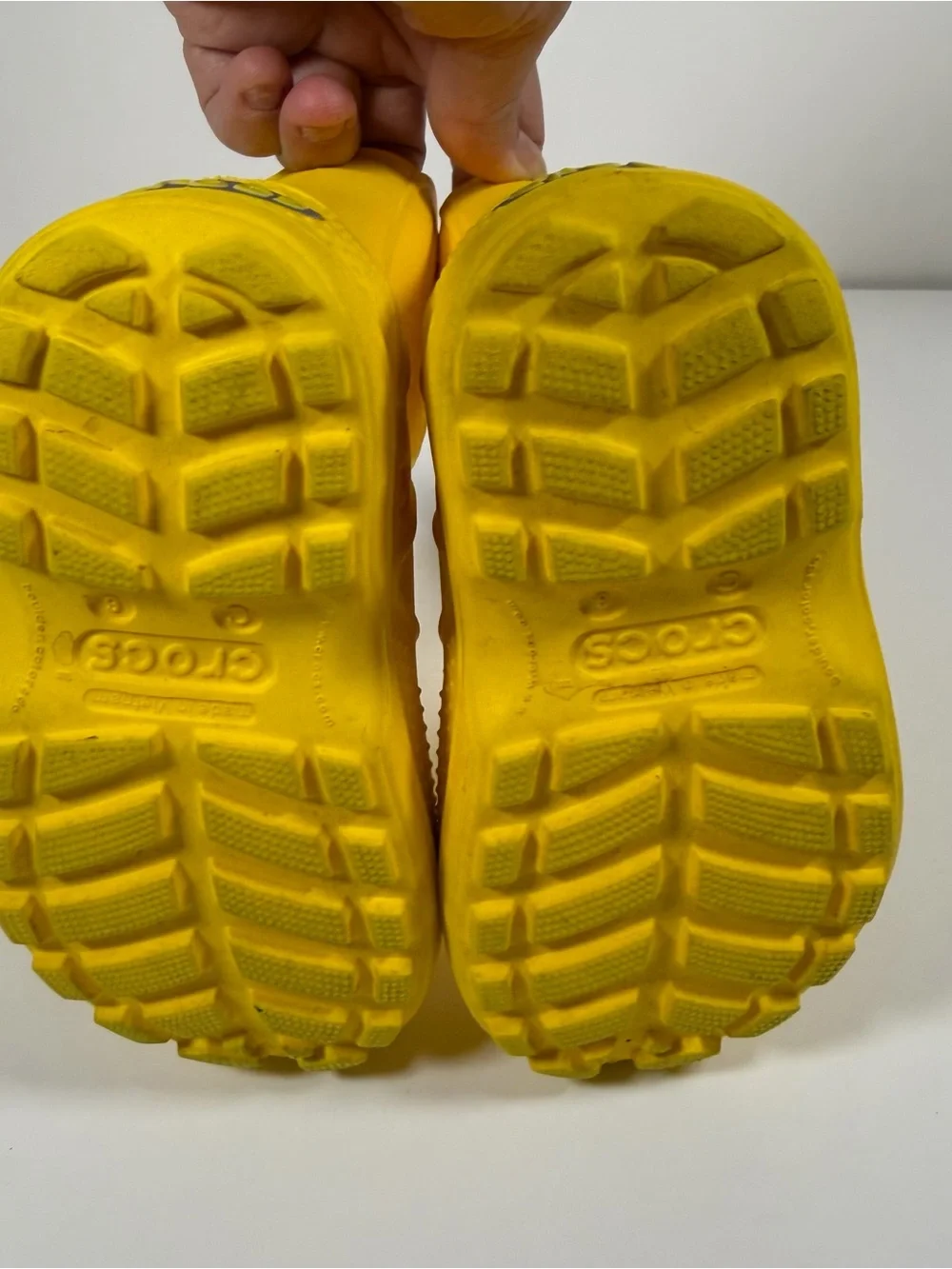 CROCS bright yellow