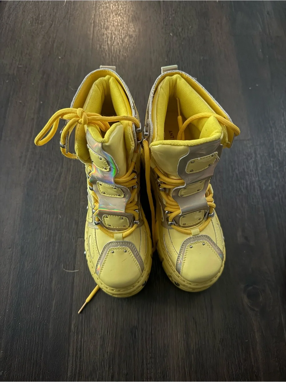 Anthony Wang Women’s Yellow High-Top Sneakers Mangosteen 05