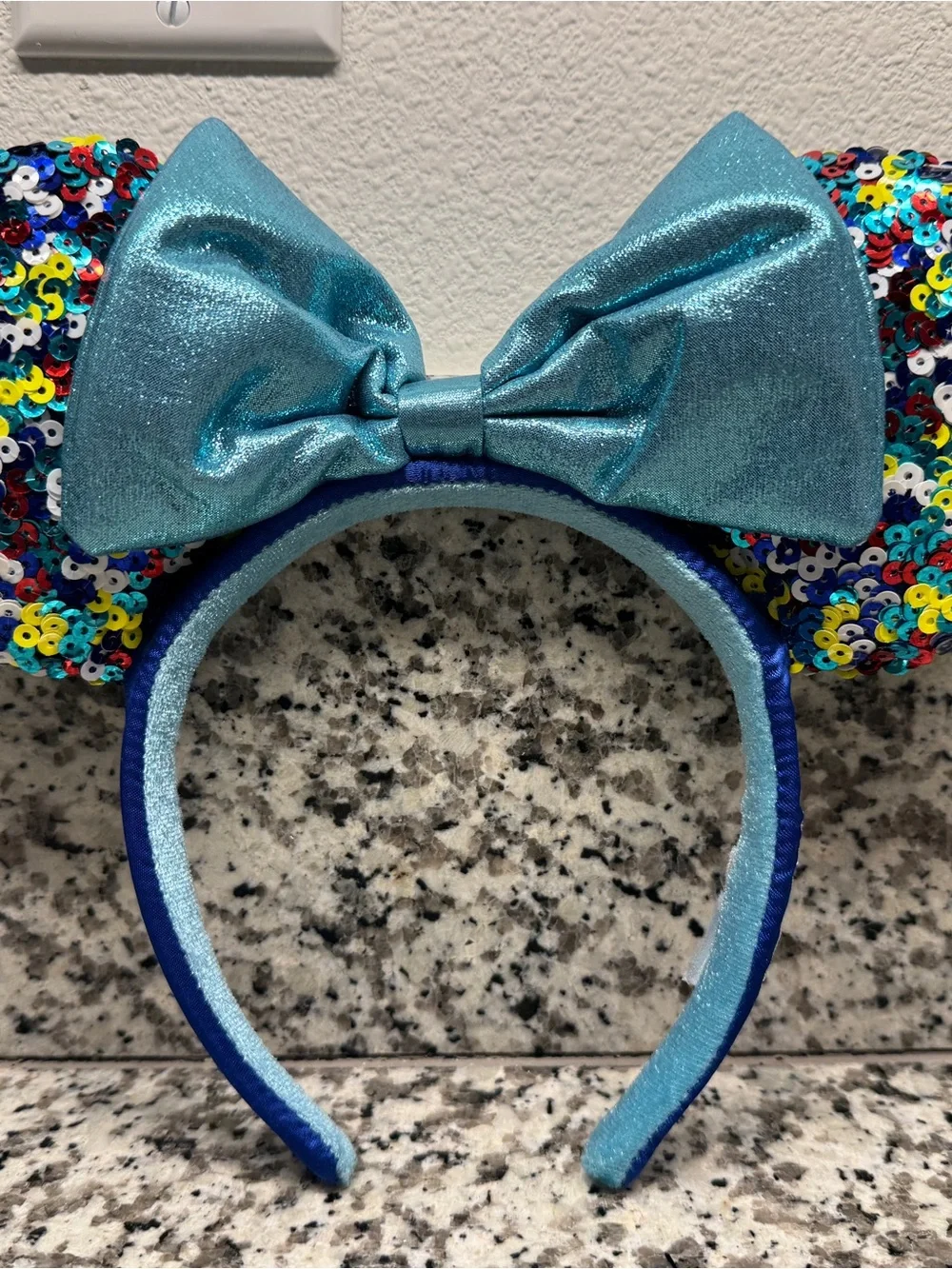 Disney Parks 2022 Sequin Minnie Ears Headband Rainbow Blue Bow Retired Rare