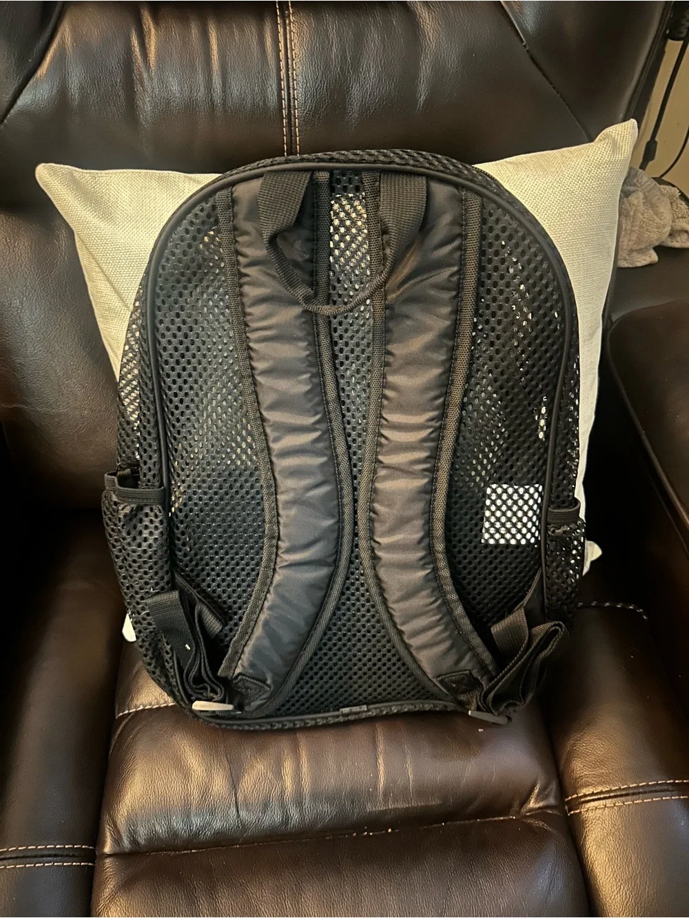 N/A pocket black backpack
