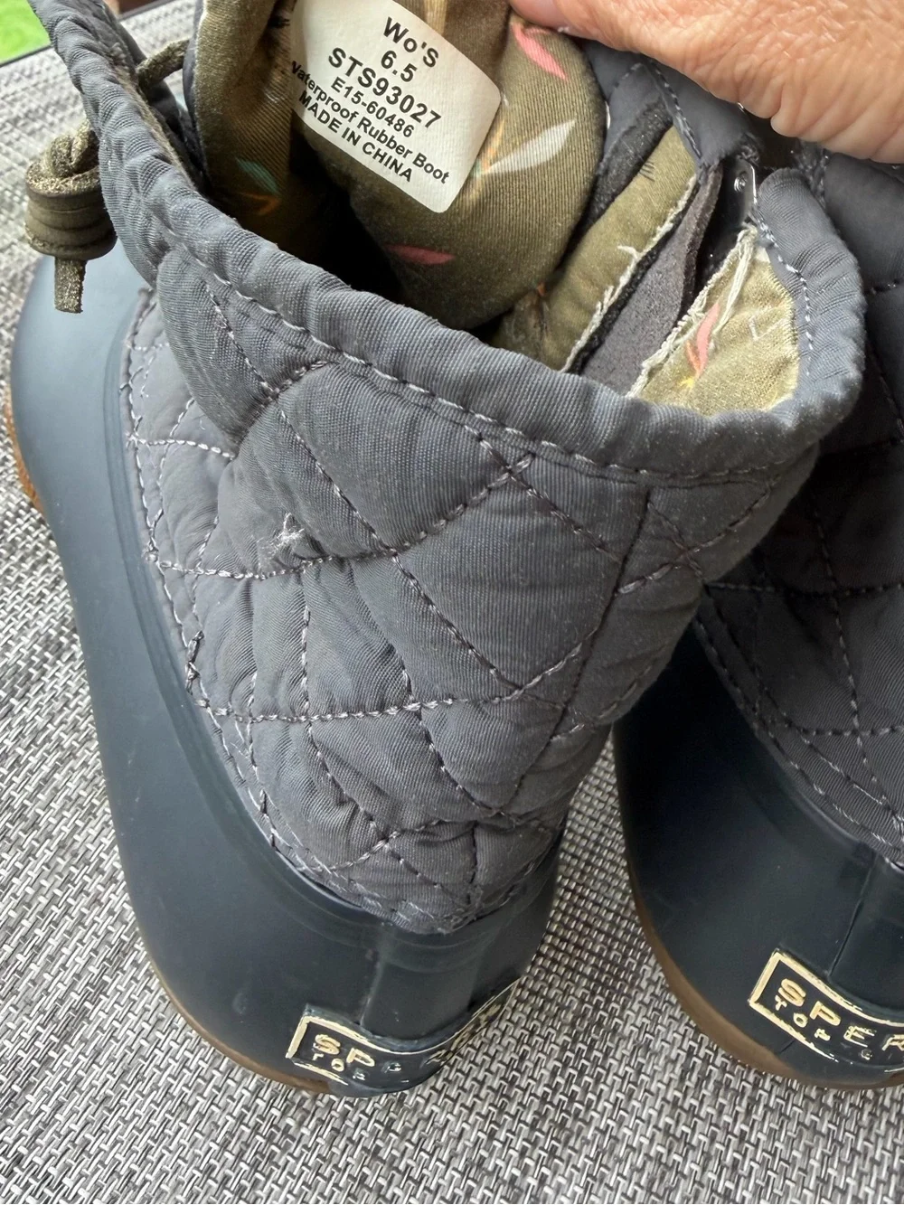 Sperry quilted ankle