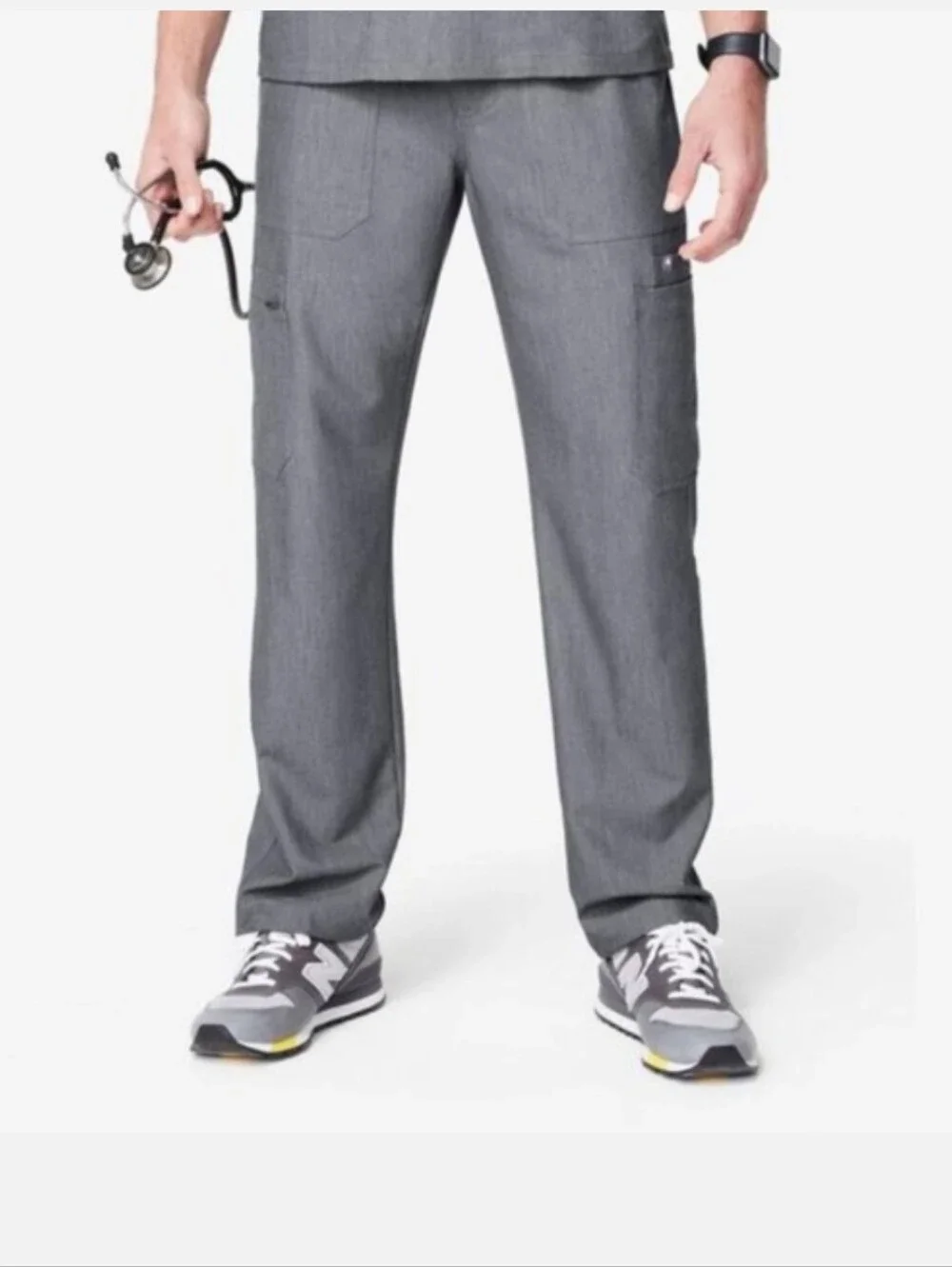 NEW FIGS Men's Cairo Cargo Scrub Pants Graphite Gray L