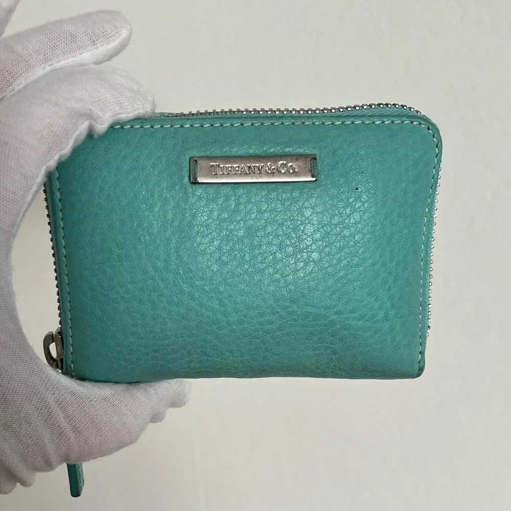 TIFFANY & Co. blue zip around wallet Italy