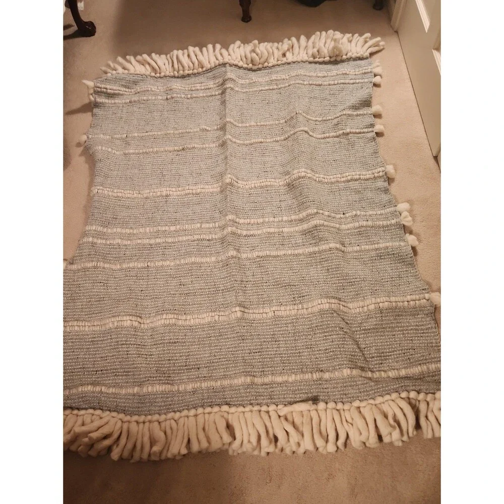 Amber Hill by Anthropologie 100% Wool Blue & White Tassel Blanket
