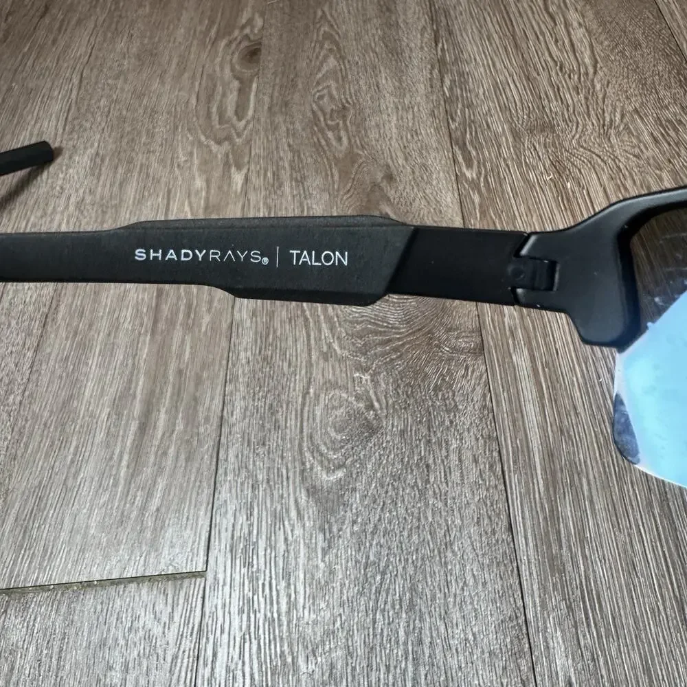 Shady Rays good used