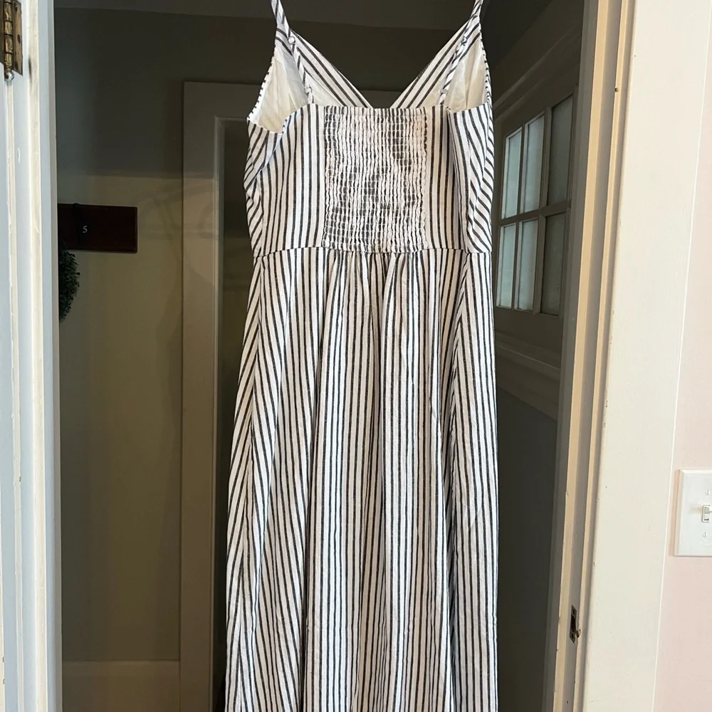 Abercrombie & Fitch sleeveless maxi