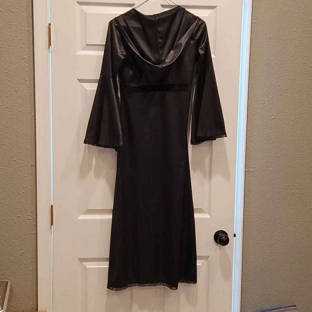 Spirit dress black