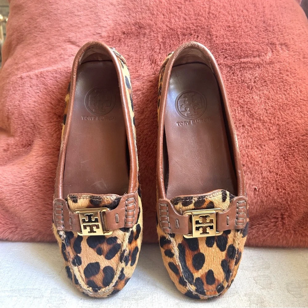 Tory Burch Kendrick Leopard Driver Loafer size 6
