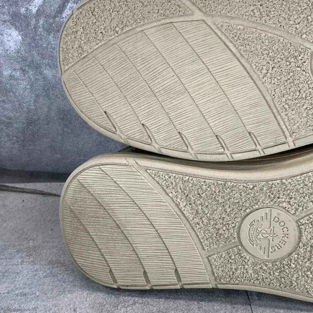 Dockers men sand