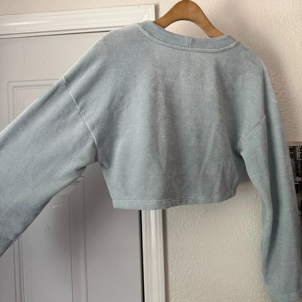 ALO Yoga soft cropped