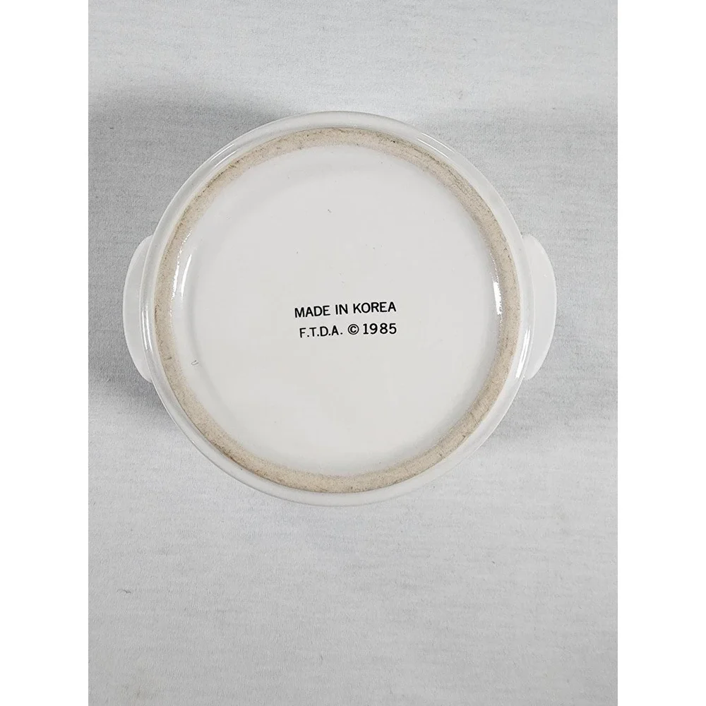 F.T.D.A. vintage ceramic