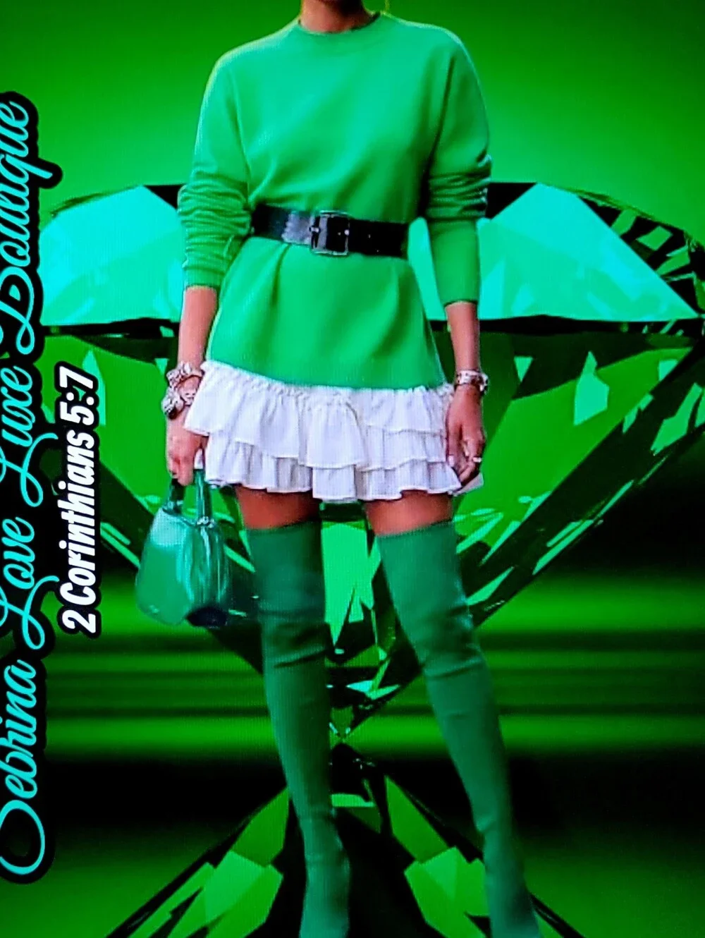 Sebrina Love Luxe Boutique stylish green