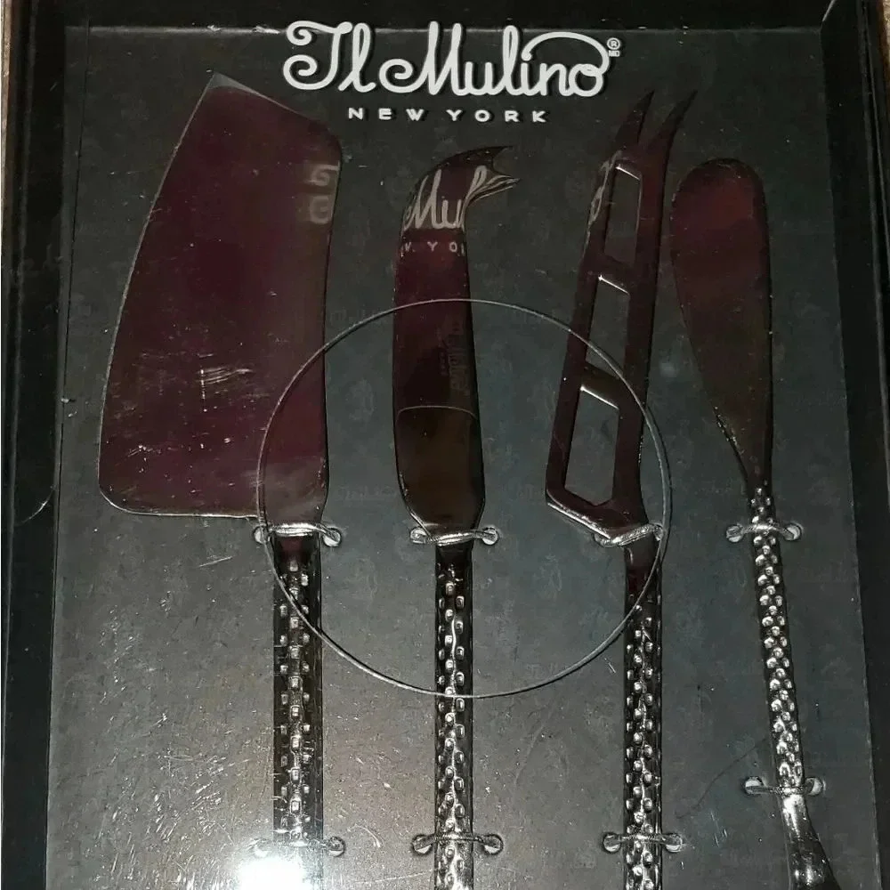 NEW Knife set‎
