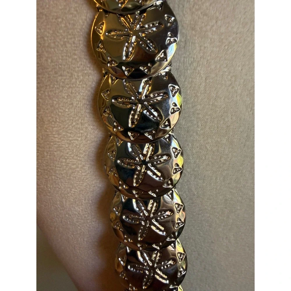 Gold Tone since 1952 sand striking