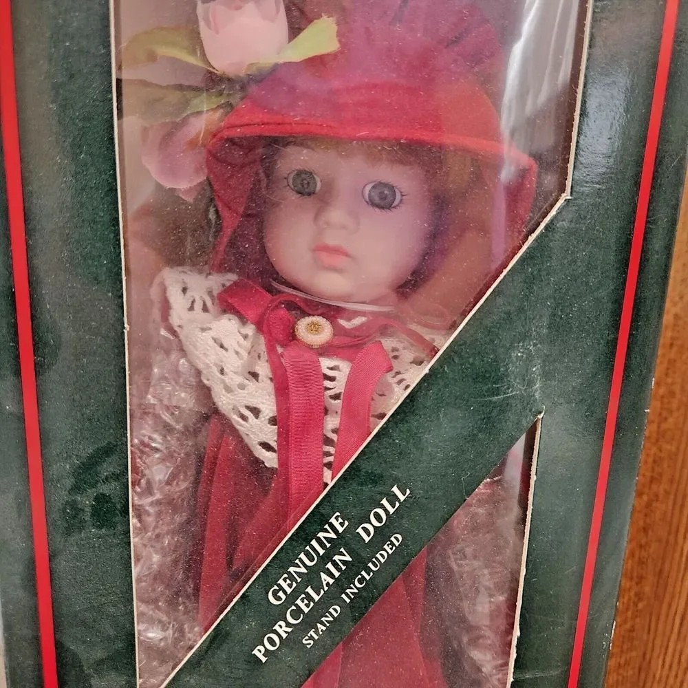 NEW Studio 5 Collection Genuine Porcelain Doll Collectible w/ Stand Hand Painted