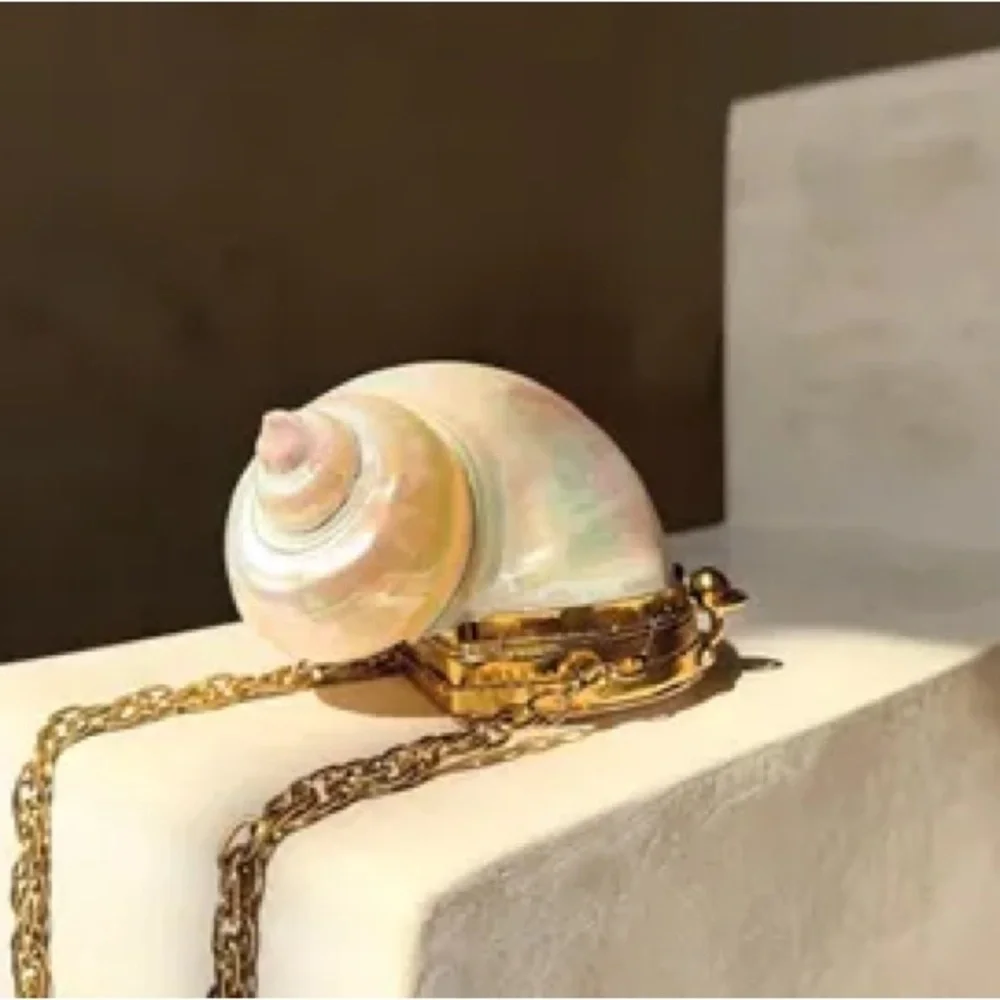 N/A unique shell