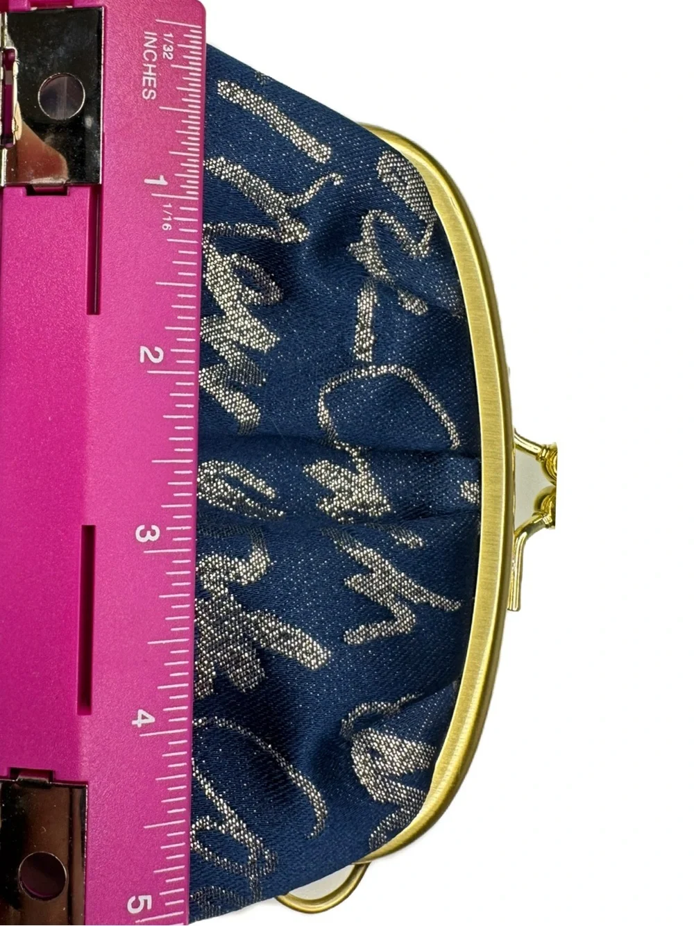 Coach item description