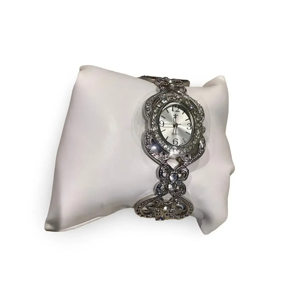 Fleur de Lis Collection brand new