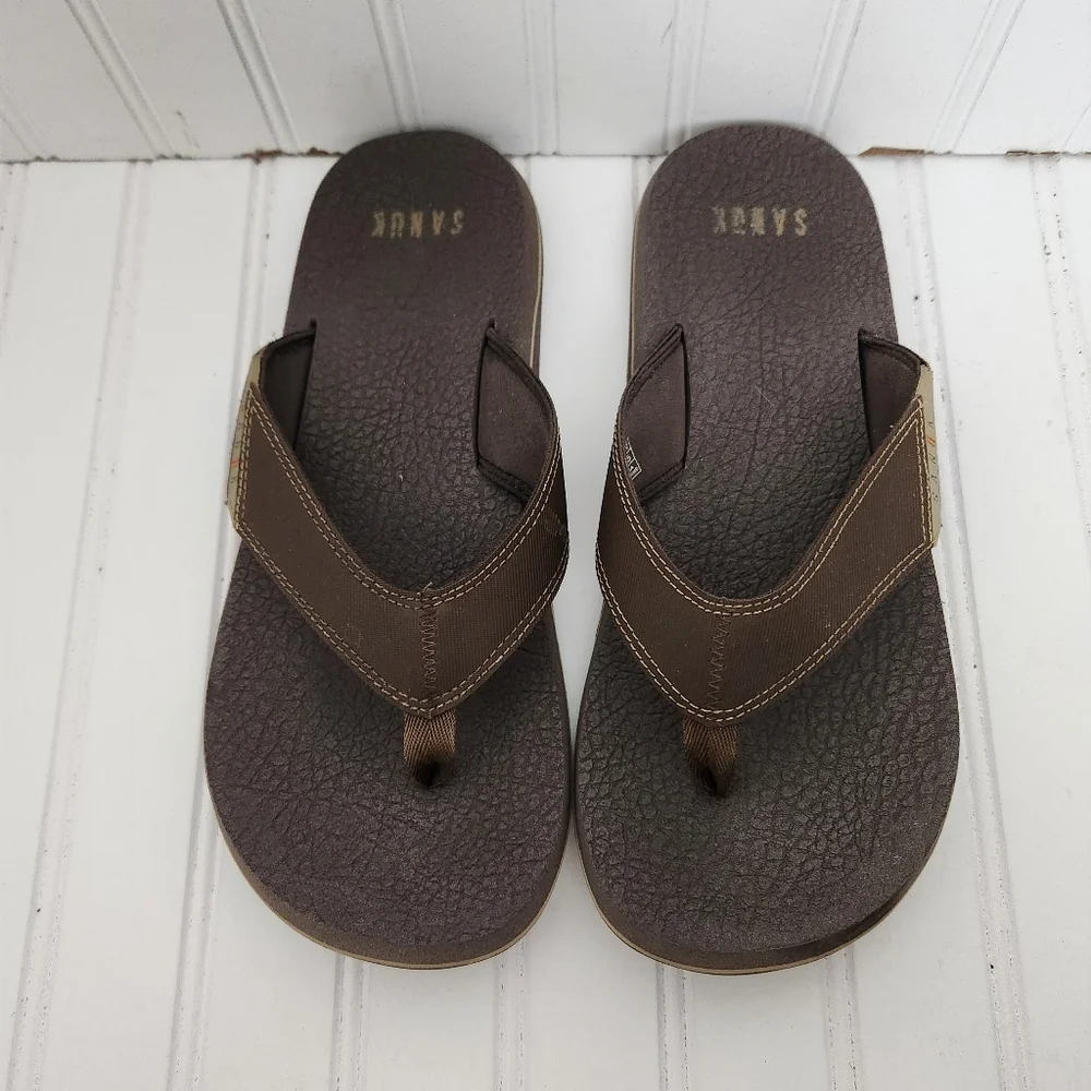 Sanuk preowned size