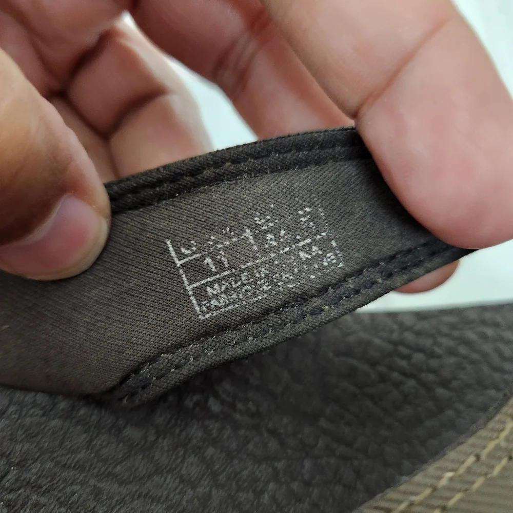 Sanuk preowned size