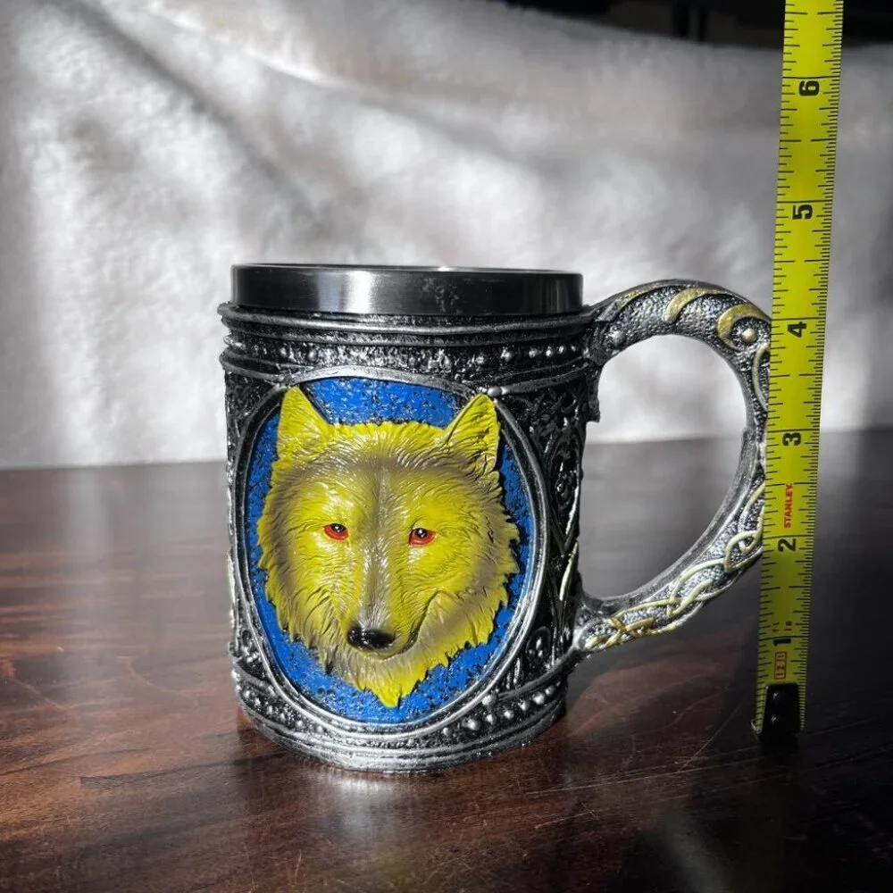 N/A wolf mug