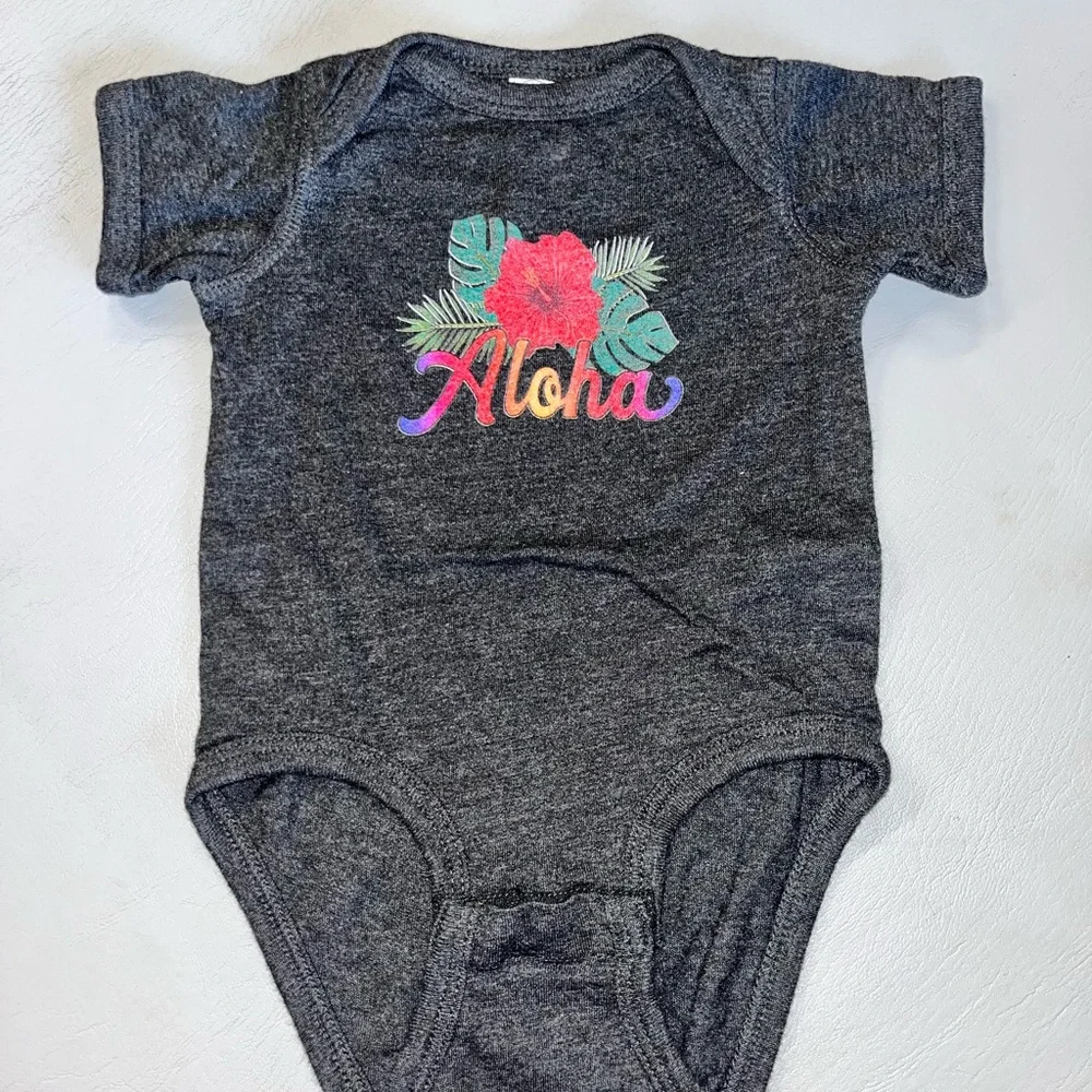 Rabbit Skins‎ Charcoal Gray Aloha Bodysuit