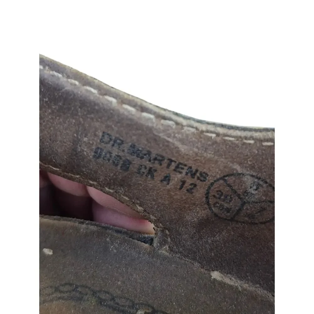 Dr. Martens classic comfortable