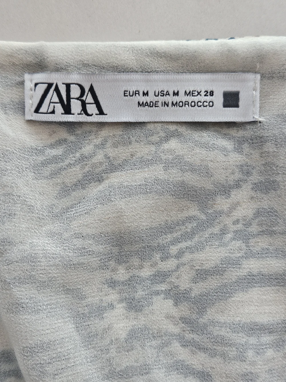 Zara title blue