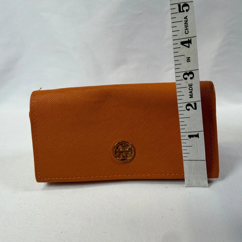 Tory Burch good pre