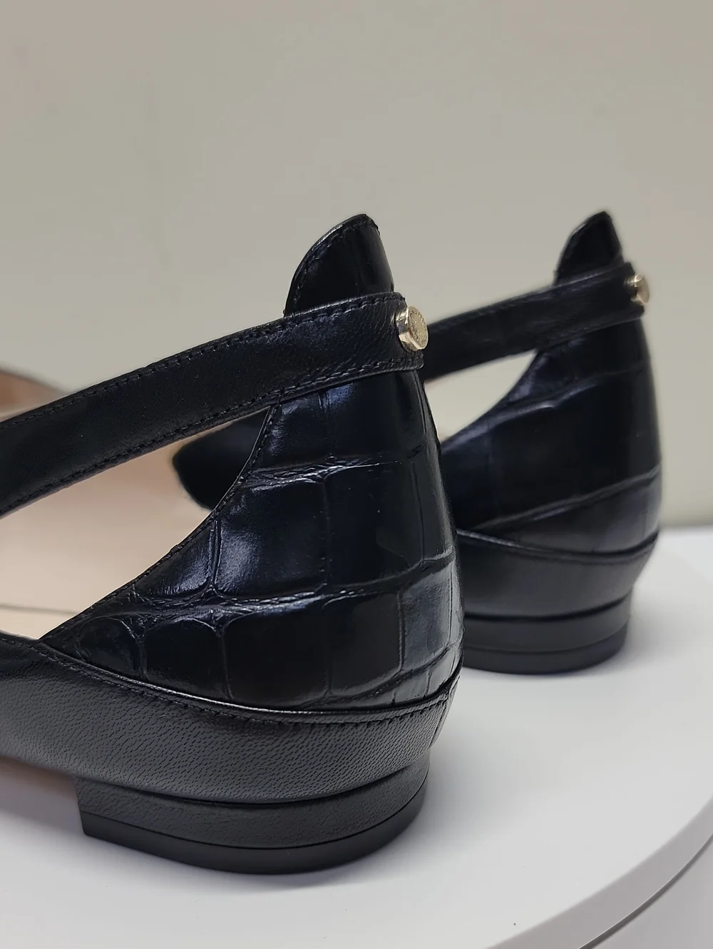 Cole Haan elegant pointed