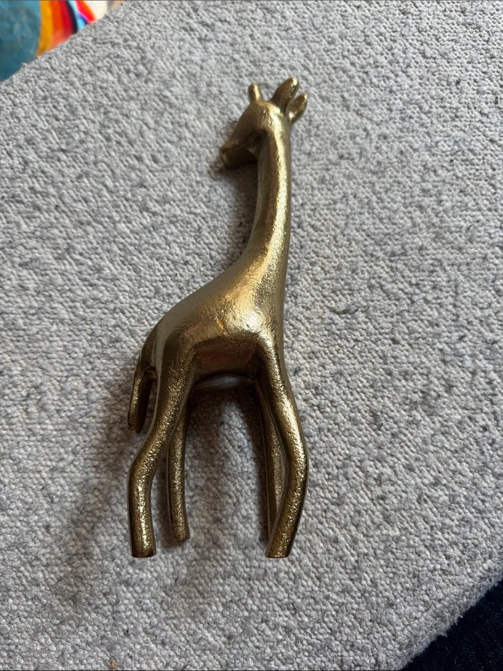 Threshold gold tone
