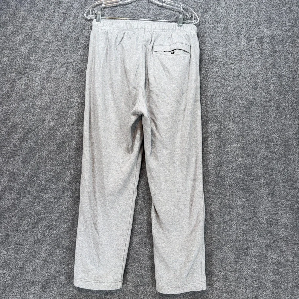 Nike these sportswear