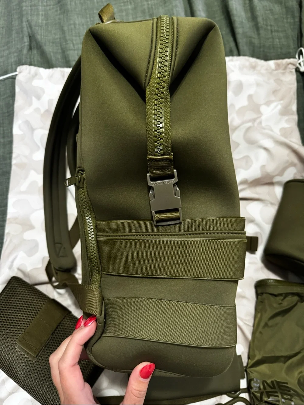 Dagne Dover Olive Green Men's Backpack with Accessory Set