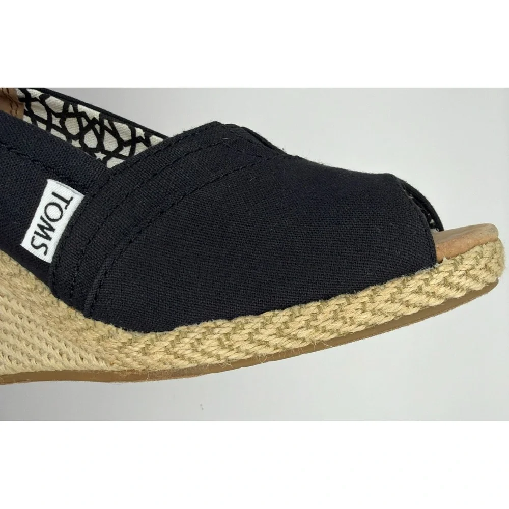 Toms women black