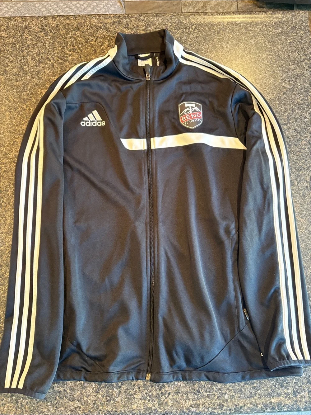 adidas men’s Large Black Track Jacket Portland Bend/Timbers FC Climacool