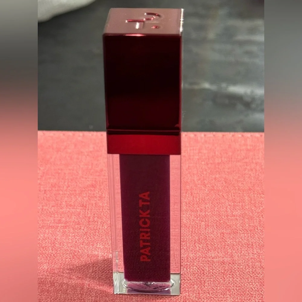 Patrick Ta Major Volume Plumping Gloss in Shade Main Stage (New No Box)