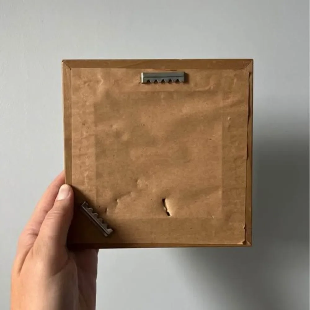 Unbranded square shaped
