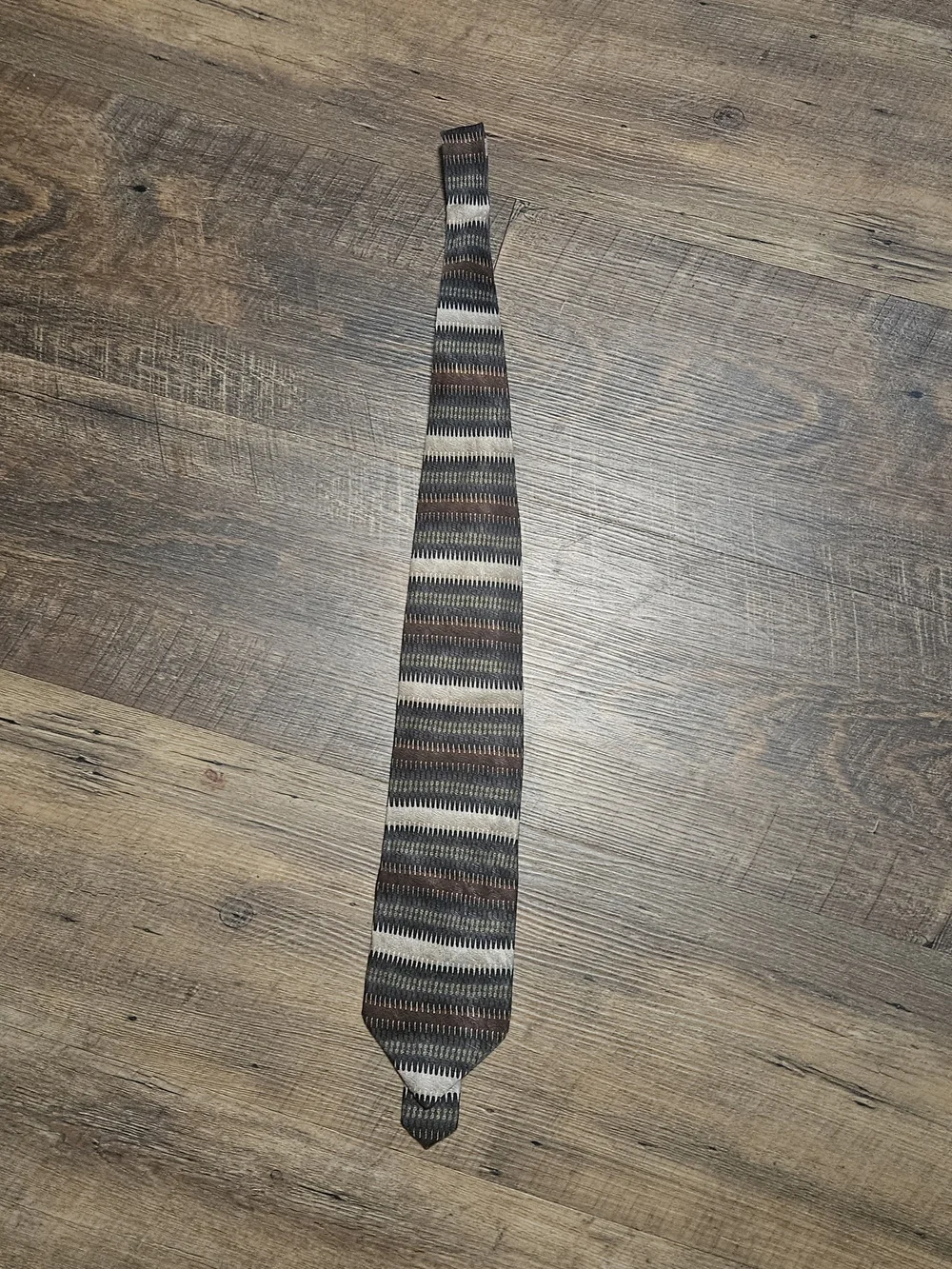 Giorgio Brutini label fabric
