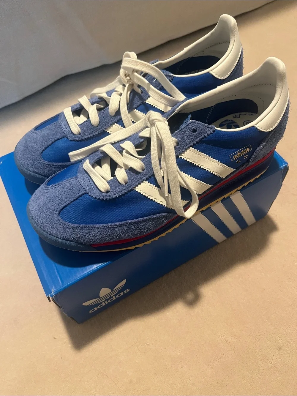 adidas SL 72 Men's Blue and White Retro Sneakers with Red Accent