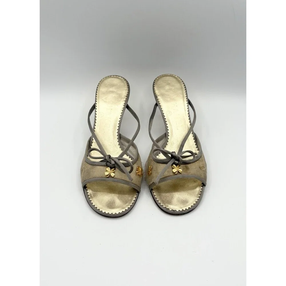 CHANEL gold clover