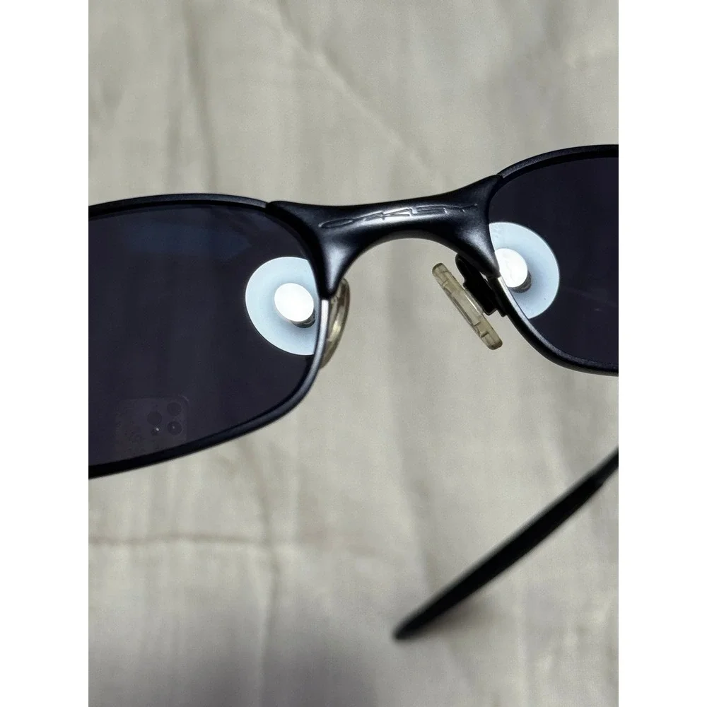 Oakley step into