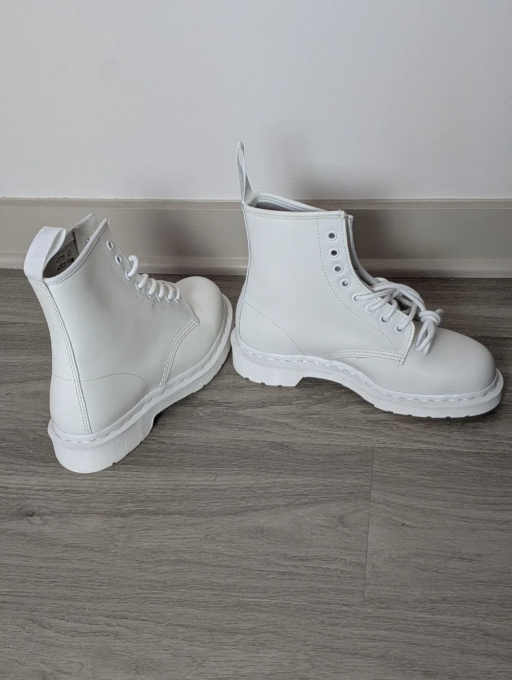 Dr. Martens tall lace