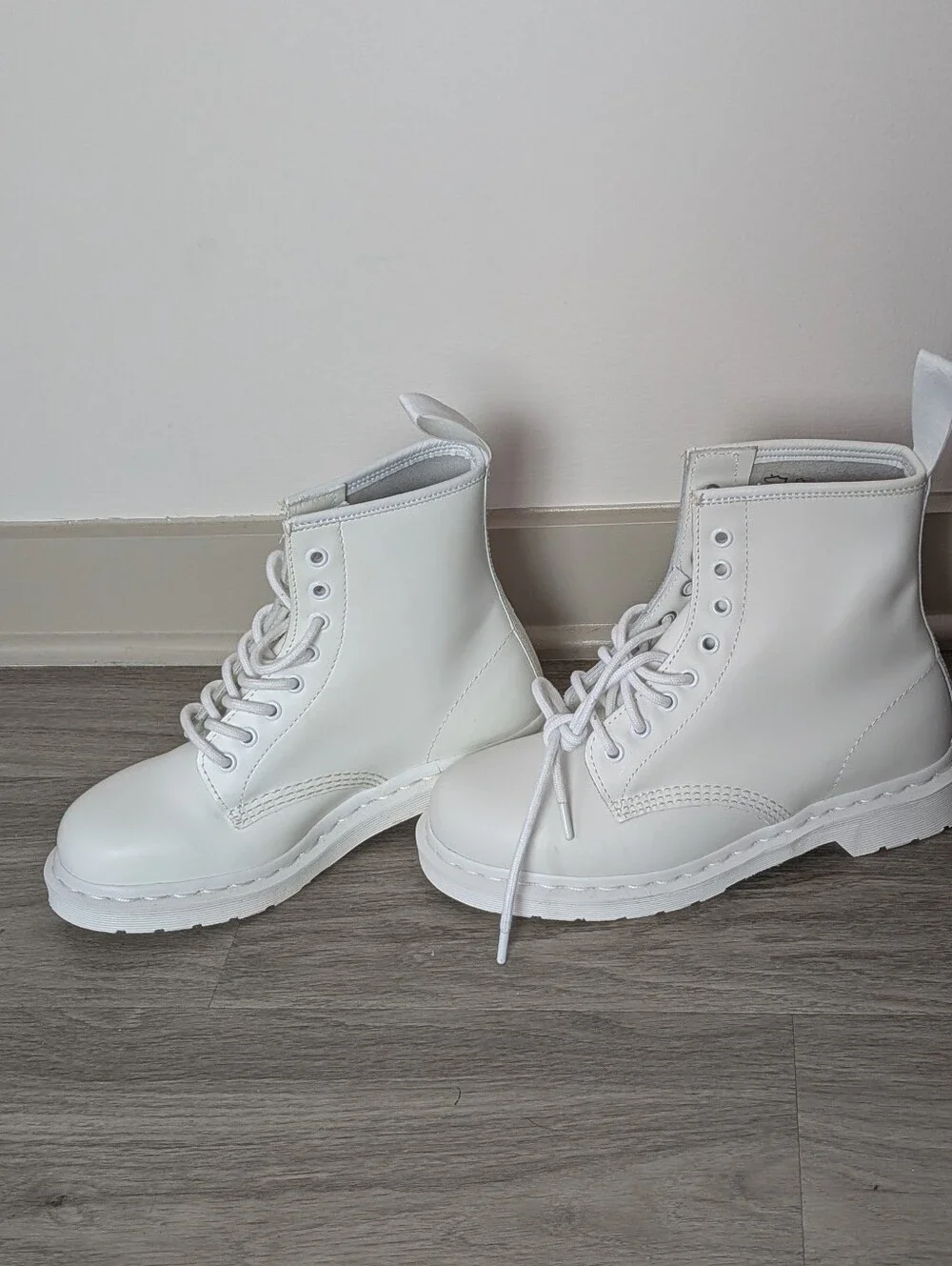 Dr. Martens tall lace