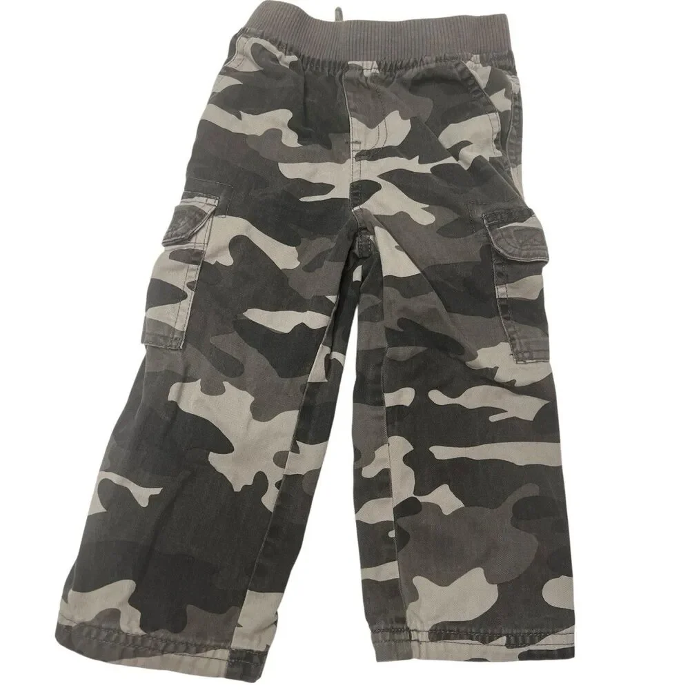 The Childrens Place Black Gray Camo Cargo Pants Toddler 2T Streetwear