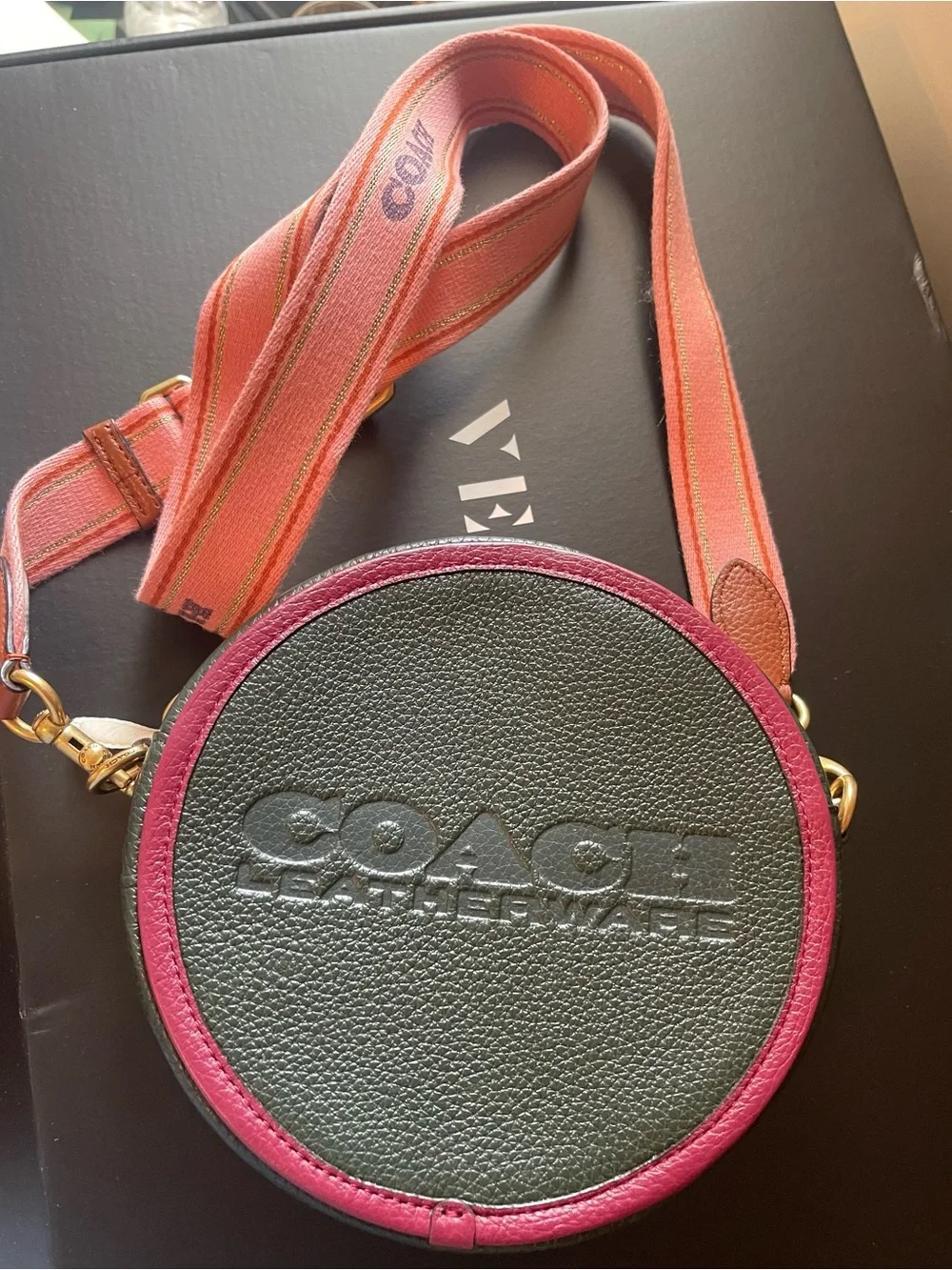 Coach refined zip