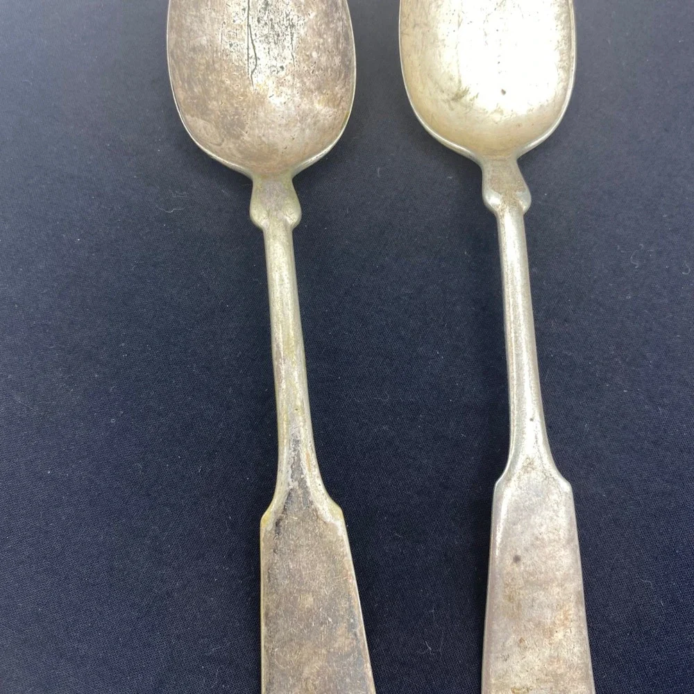 Holmes & Edwards patina handle