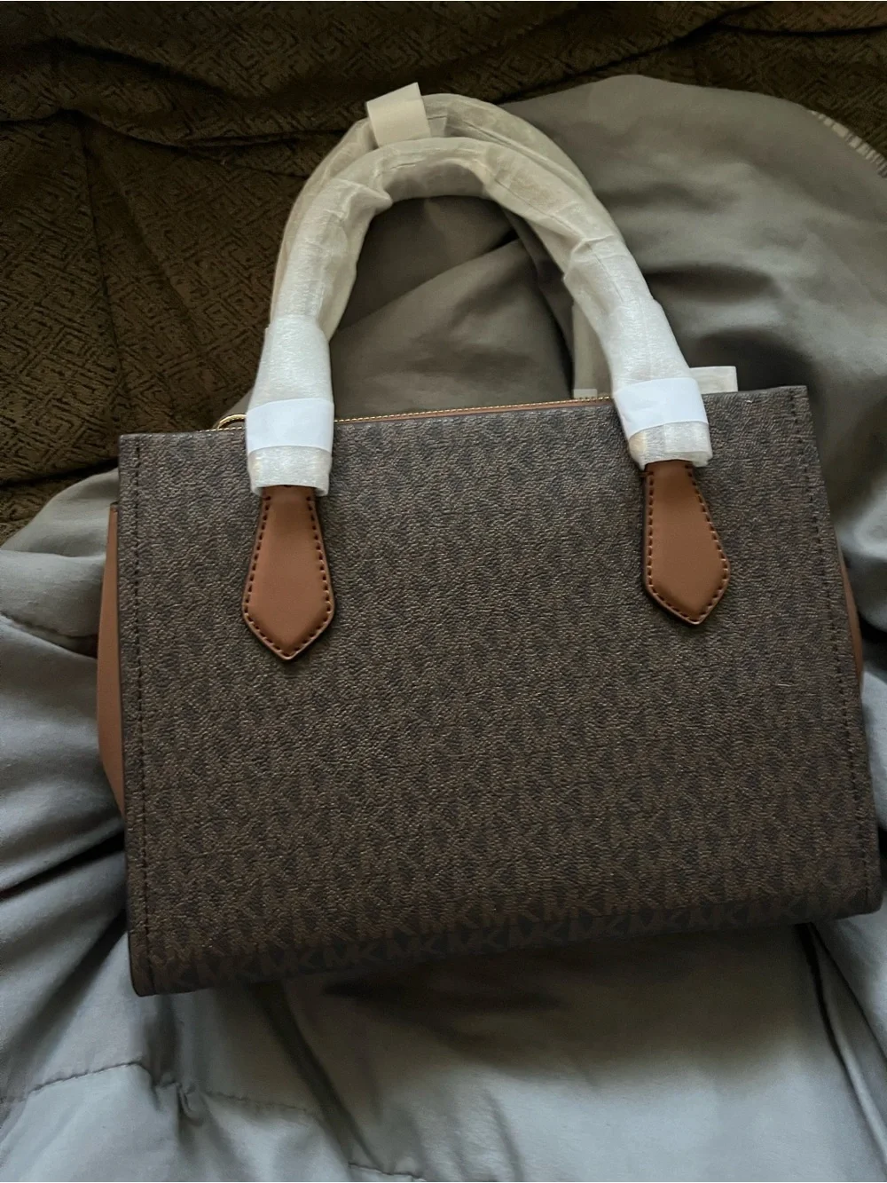 Michael Kors pattern crossbody