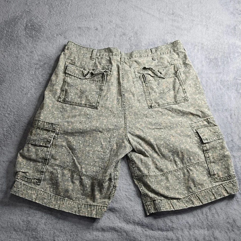 Levis get ready